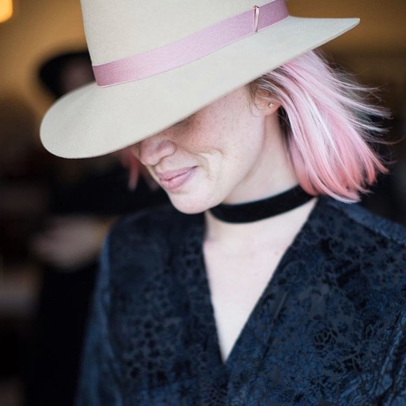 Meet your Posher, Ryanne! - Picture 6 of 9